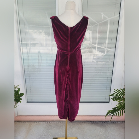 Pinup Couture Laura Byrnes Red Velvet Gilda Pencil Dress - Picture 3 of 15